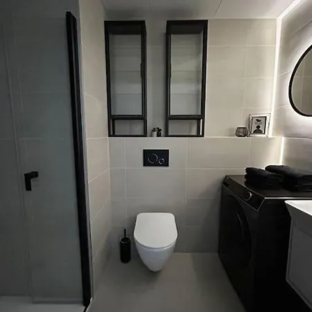 Apartment Byt V Meste Smichov S Netflix